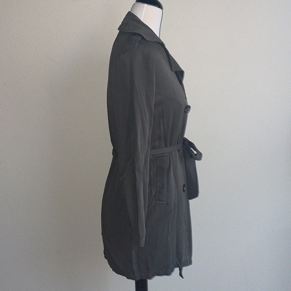 FOREVER 21 button down olive green mini dress with tie in women’s size small - Picture 6 of 9